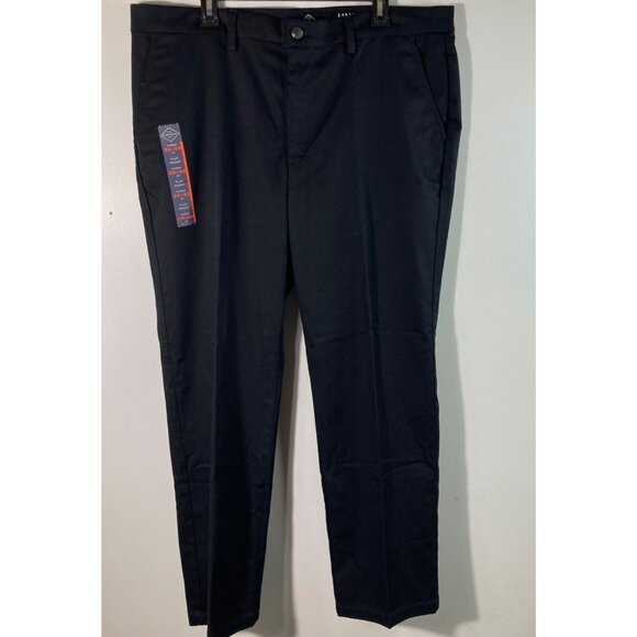 Mens St Johns Bay Universal Easy Care Pant Classic Fit Black 38 x 30 NWT